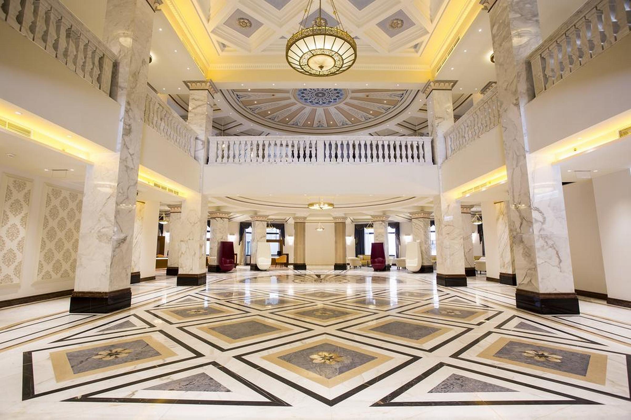 The Biltmore Tbilisi Hotel Exterior foto Lobby