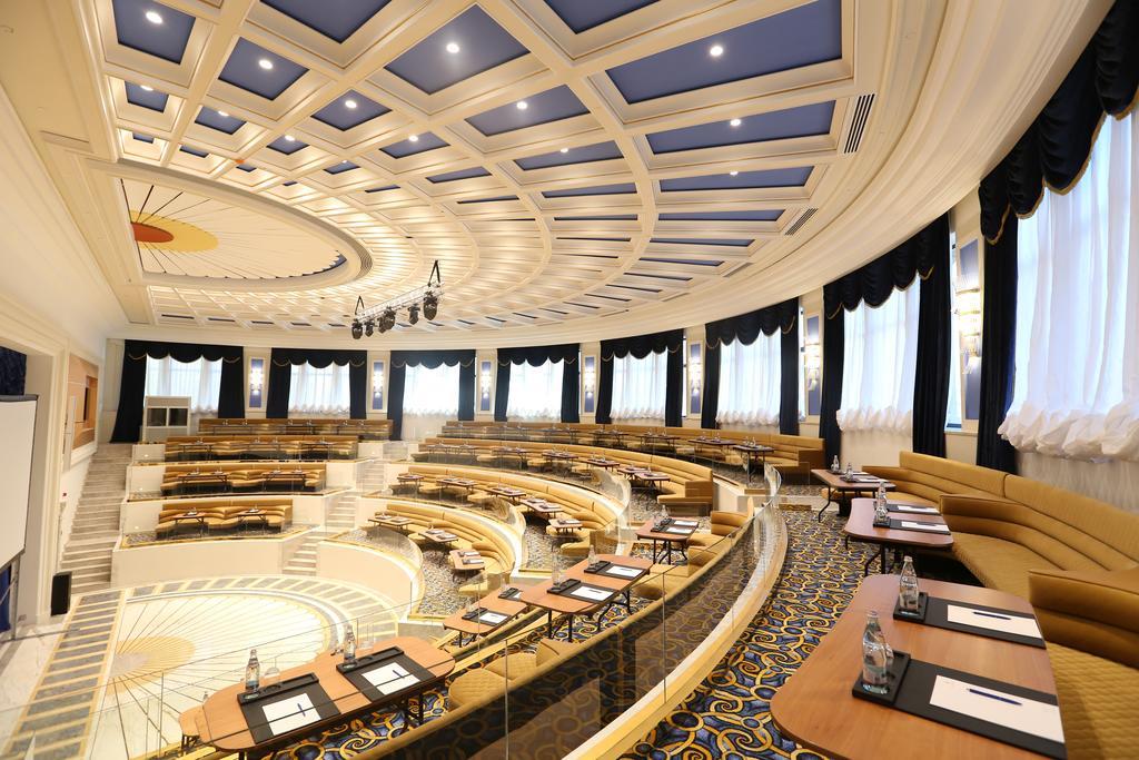 The Biltmore Tbilisi Hotel Exterior foto The 1st Plenary Meeting of the 13th CPPCC