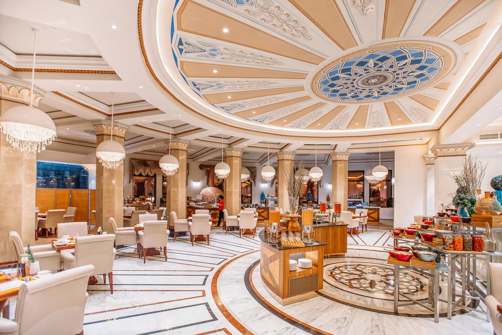 The Biltmore Tbilisi Hotel Exterior foto The lobby